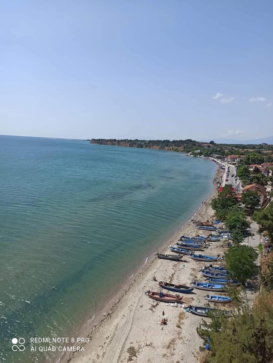 Rooms To Let Giannis Makrygialos Exterior photo