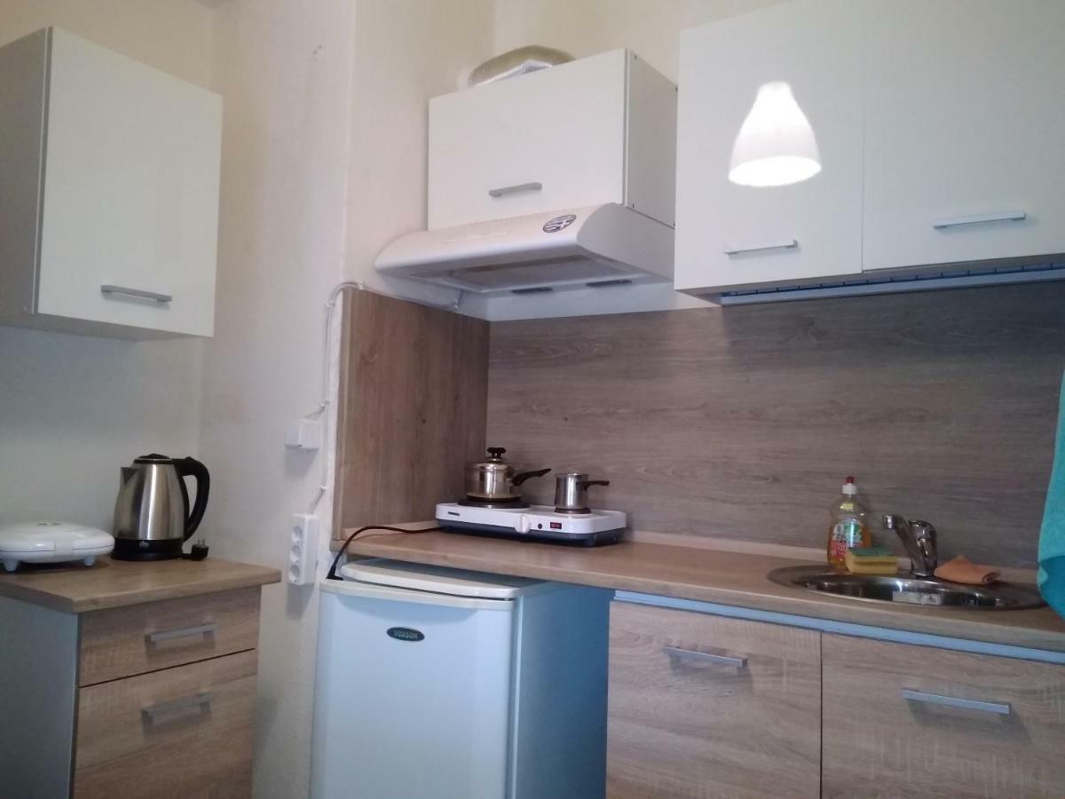Rooms To Let Giannis Makrygialos Exterior photo