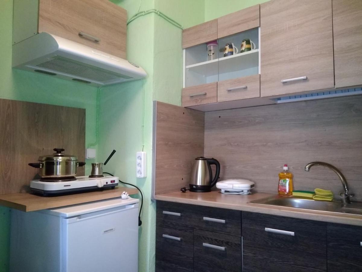 Rooms To Let Giannis Makrygialos Exterior photo